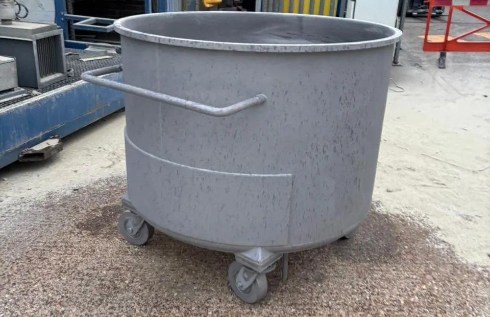 Steel Container Blasting