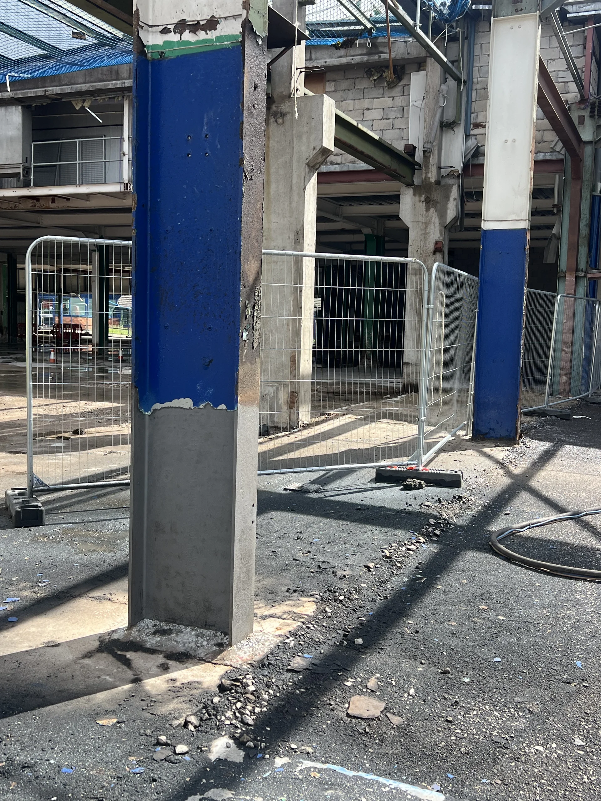 Structural Steel Surface Preparation — Commercial Refurbishment